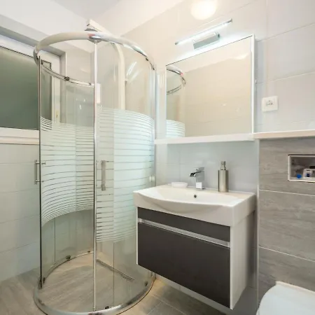 Andjelka-1 By Interhome شقة