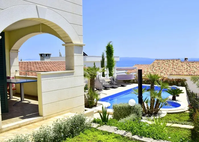 Andjelka-1 By Interhome *