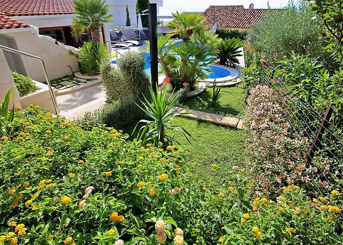 Andjelka-1 By Interhome *