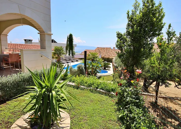 Apartamento Andjelka-1 By Interhome